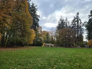 Awbrey Park