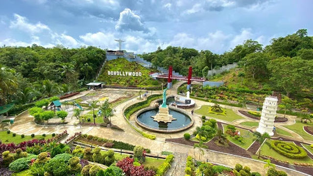 Sikatuna Mirror of The World