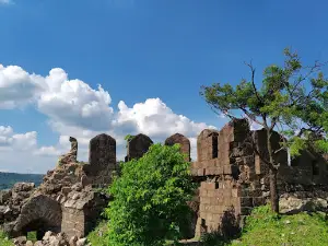 Mahilgad Fort