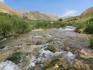 Berenjestanak Dam Lake