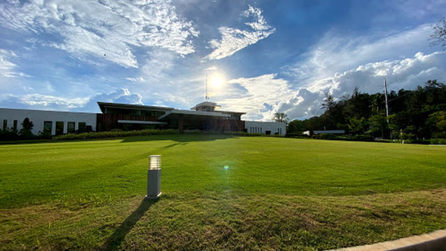 Binictican Golf Course