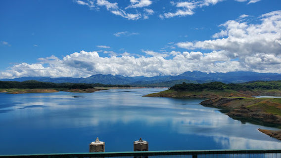 Pantabangan Dam View Deck
