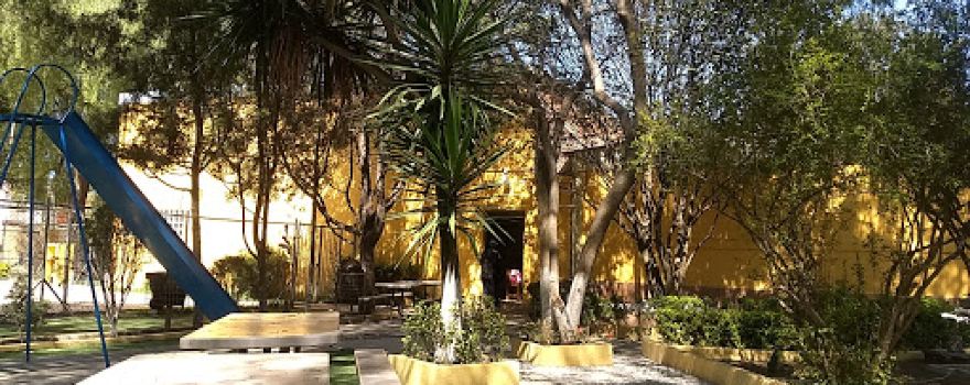 ESCUELA DE NATACION SOR JUANA