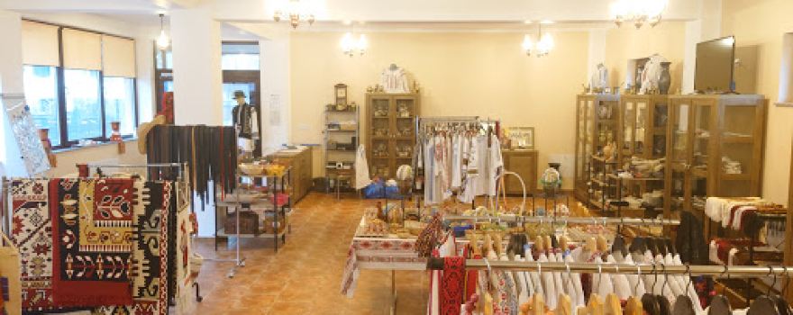 Magazin de artizanat și suveniruri autentice