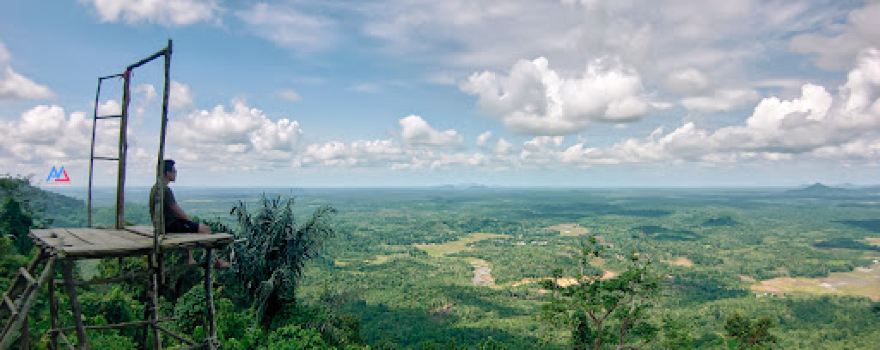 Puncak Bukit Batu Ninikng' - Desa Bumbun