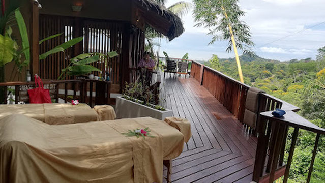 Beyond Skin & Bones Therapeutic Bodyworks Home Service