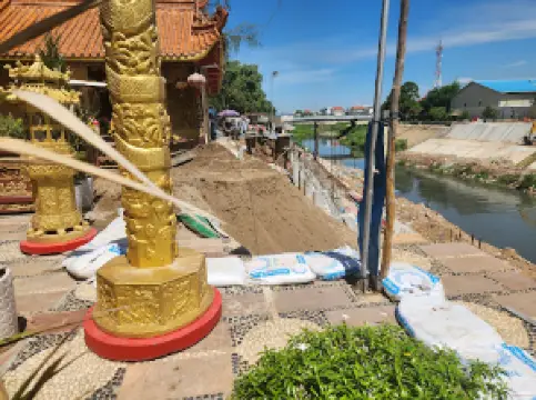 San Tai Zi 三太子