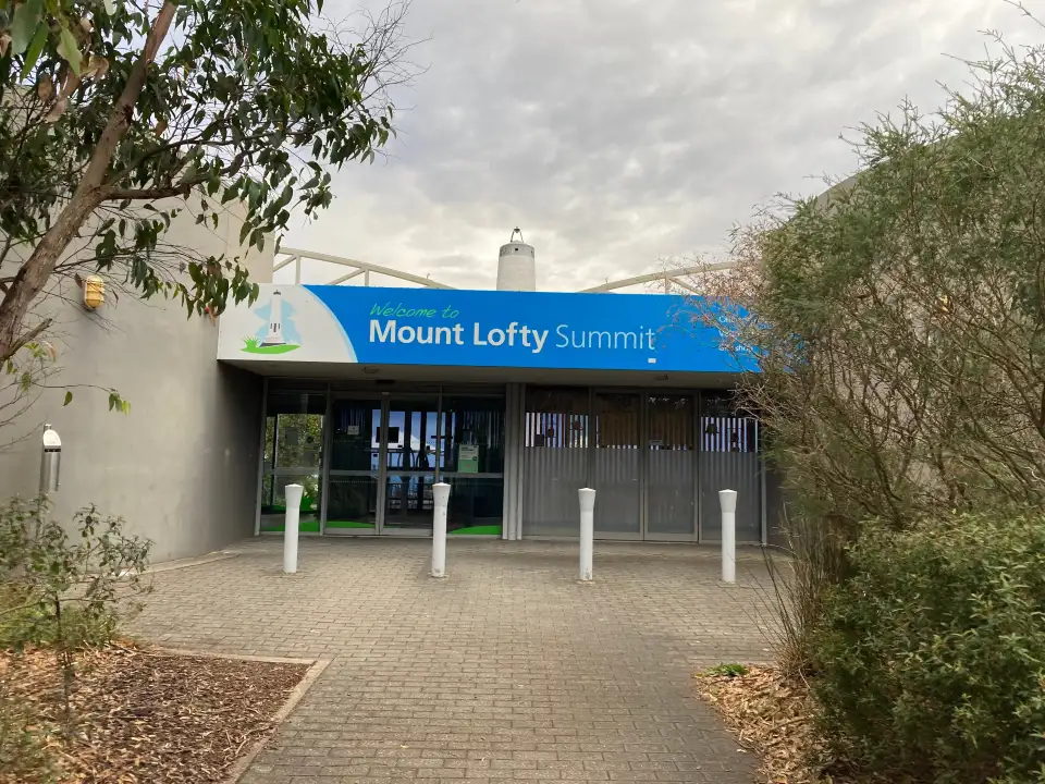 3_Mount Lofty Summit
