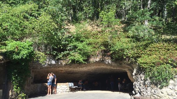Rouffignac Cave