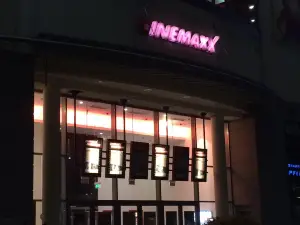 CinemaxX