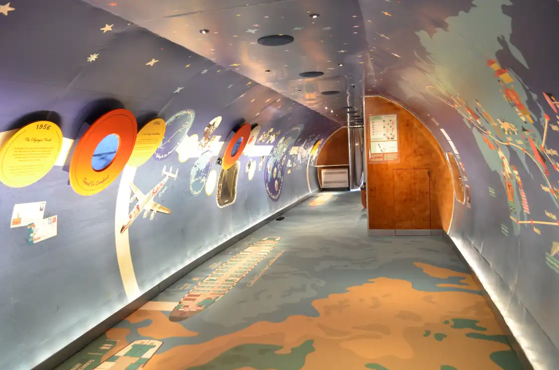 Hotels near Qantas Founders Museum