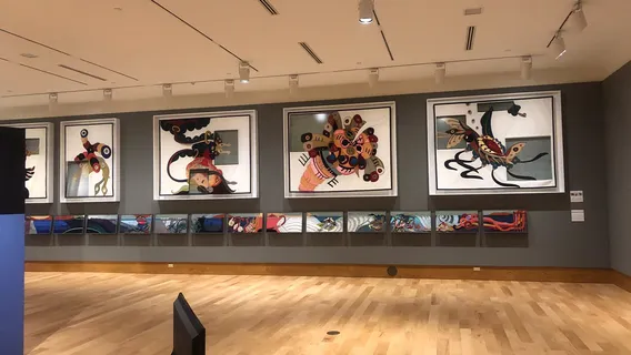 Dennos Museum Center