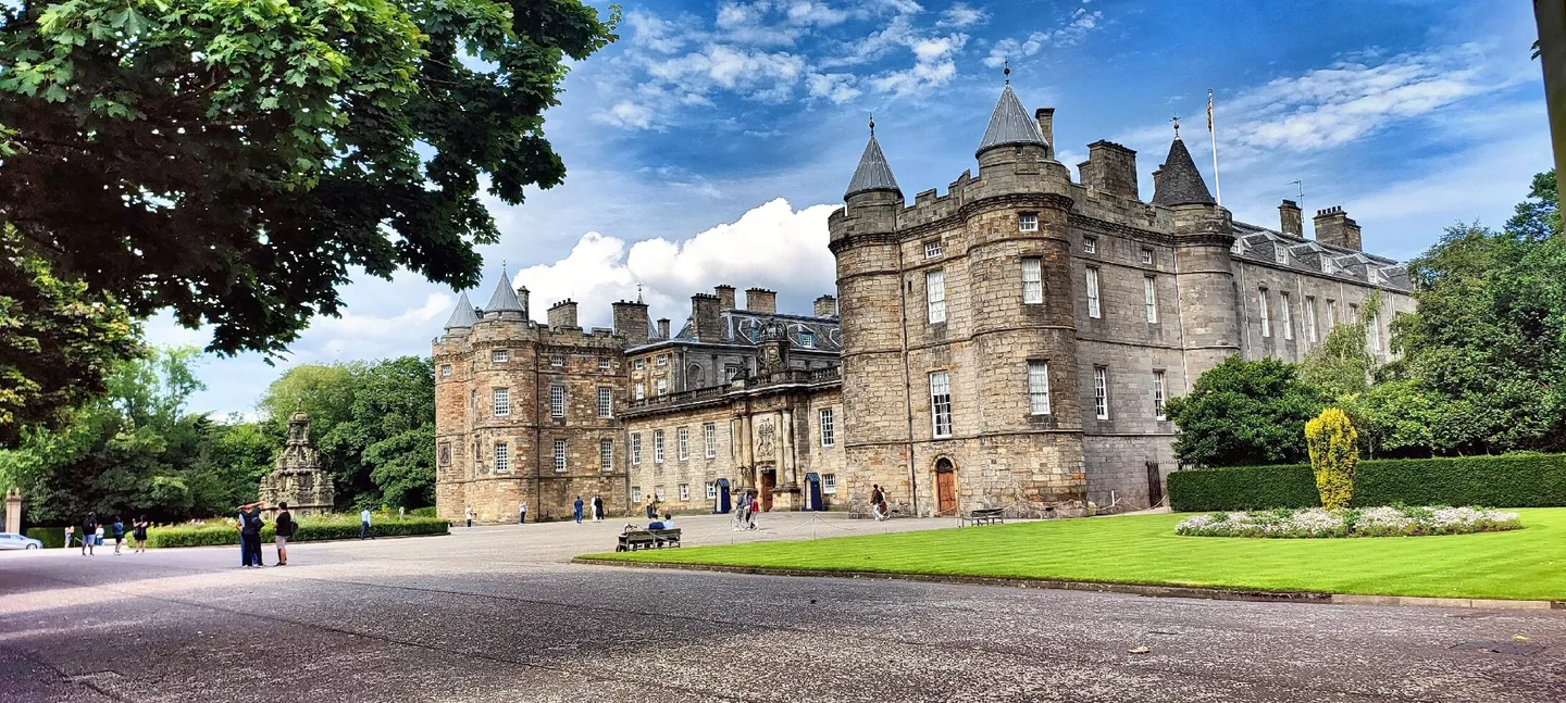5_Palace of Holyroodhouse