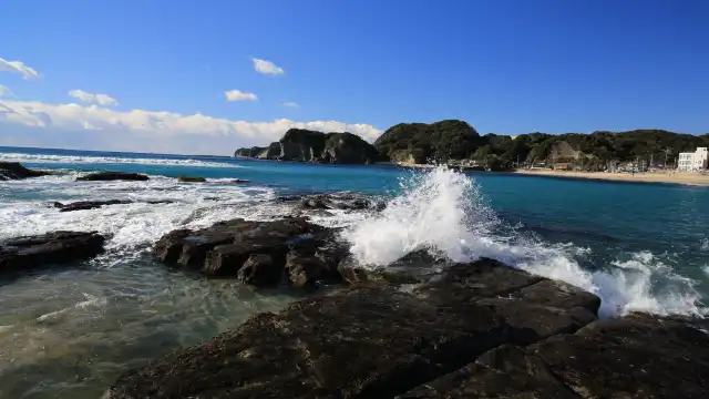 Hotels near Moriya Beach