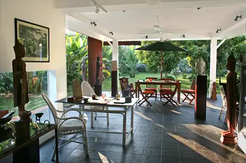 디우 갤러리 주변 호텔