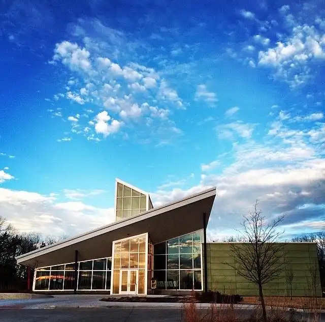 Hotels near Kansas Children's Discovery Center