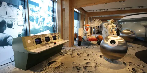 歐米茄鐘錶博物館