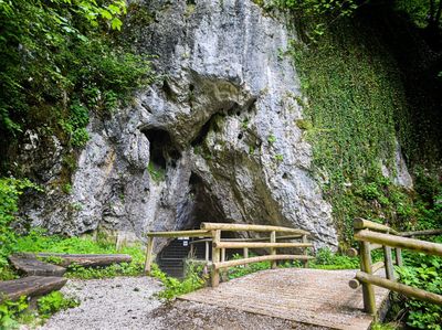 Pekel Cave
