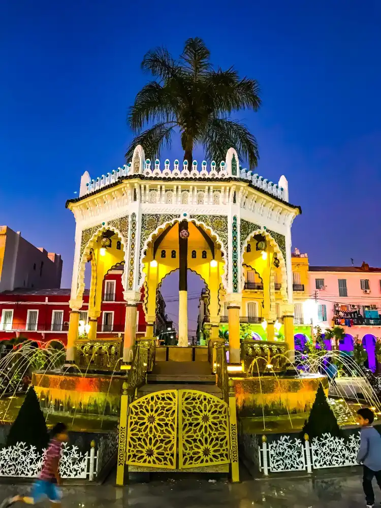 Hotels near Mujahid Museum