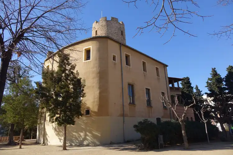 Ibis Hotels in Santa Coloma de Gramenet