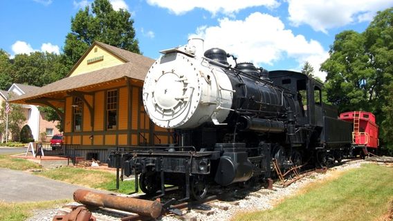 Everett Railroad Station Museum