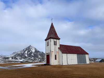 Hellnar Church