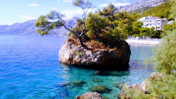 Kamen Brela - Symbol of Brela