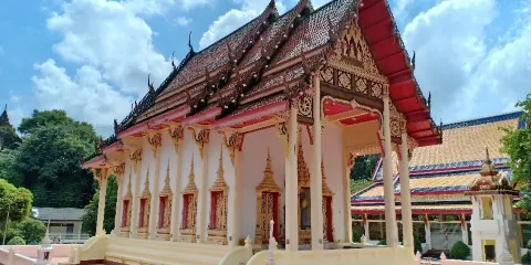 Wat Khuha Sawan
