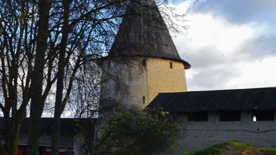 Middle Tower