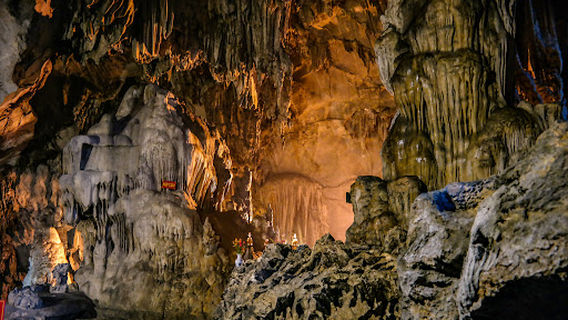 Động Hương Tích