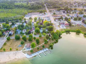 Bob McDermott Lakeview Park