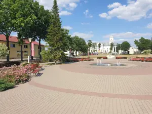 Varaklani central square
