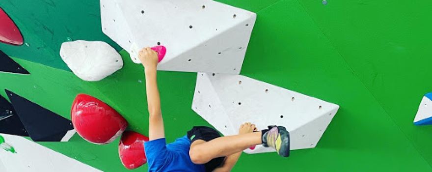Flow Bouldering Gym