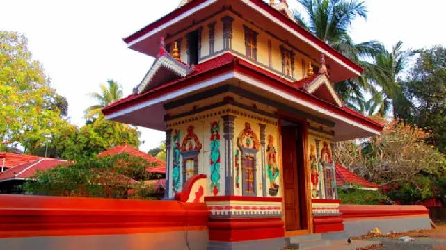 Sree Valiyalukkal Bhagavathi Temple, Kanimangalam