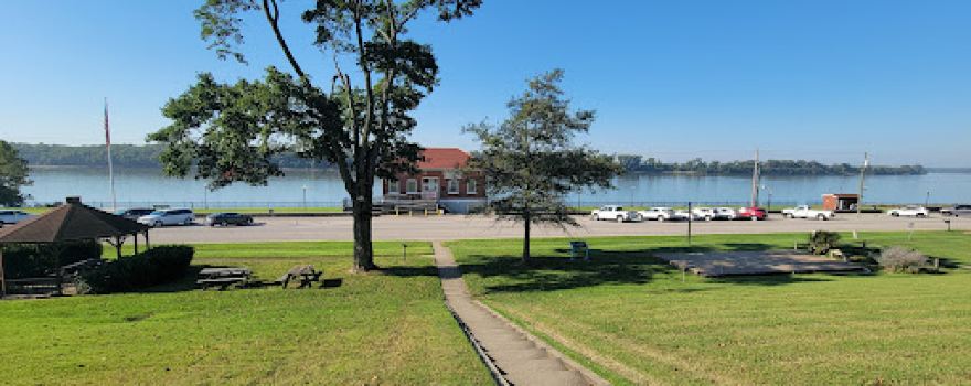 Old Lock and Dam