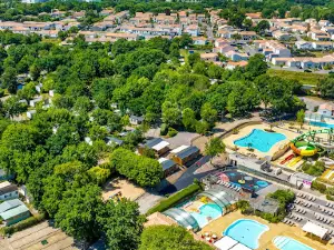 Yelloh village Camping La Chenaie