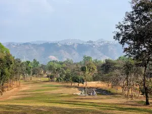 AYE THAR YAR Golf Club