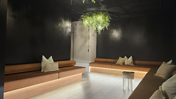 City Cave Cairns North