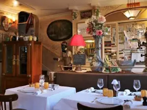 Chez Francis