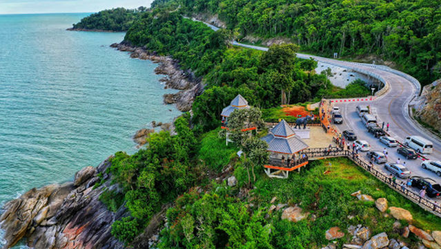 Sichon-Khanom Road Viewpoint