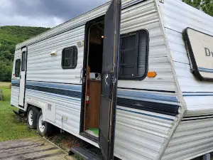 Cave Country Store & Campground