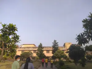 Rajendra Park Tikamgarh