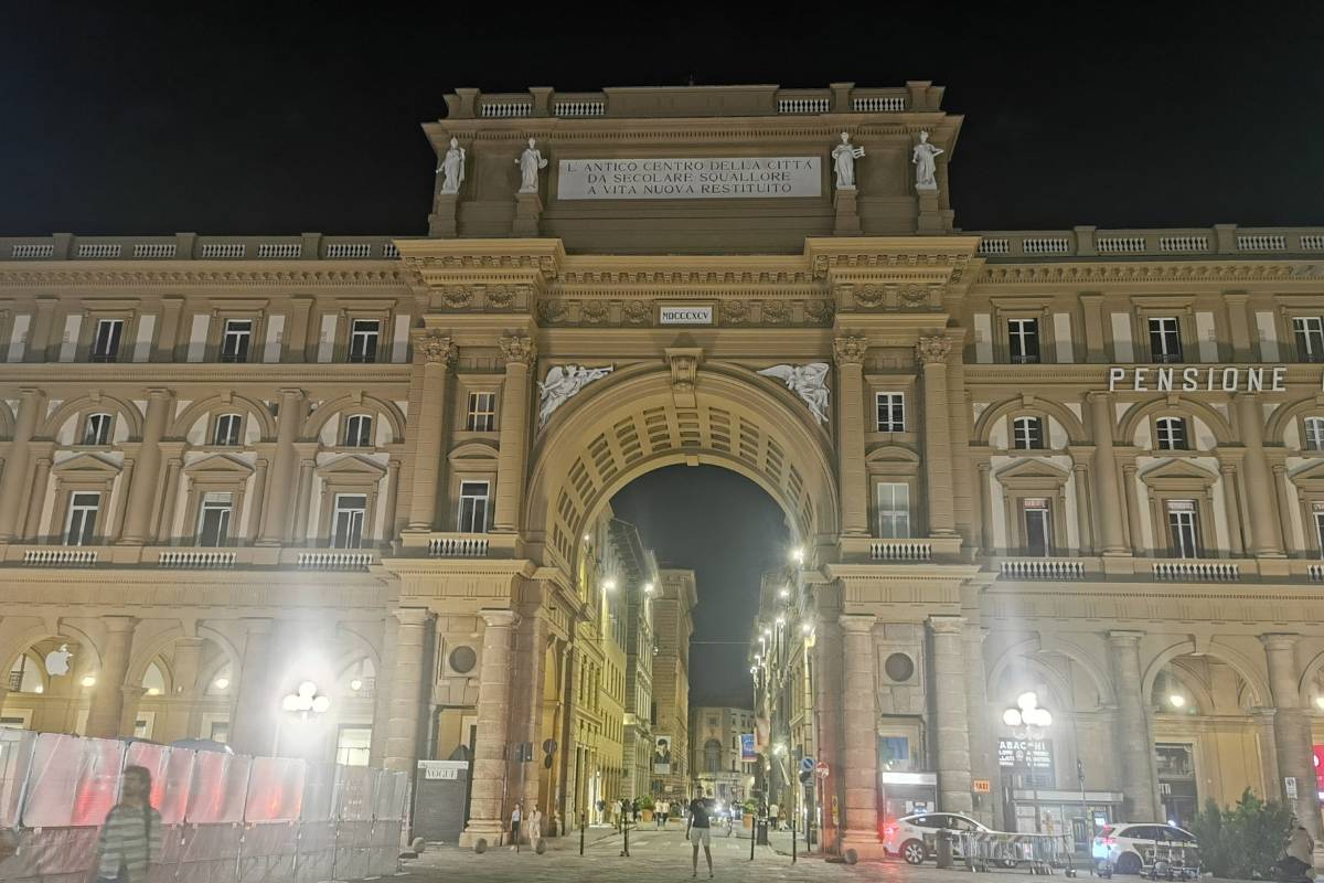 Piazza Della Republica