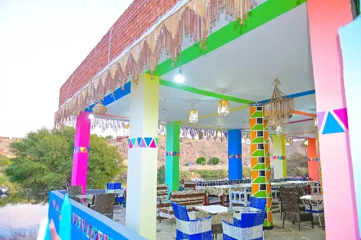 Hotel dekat Sehel Island