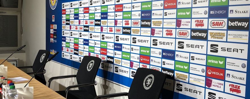 EINTRACHT-STADION