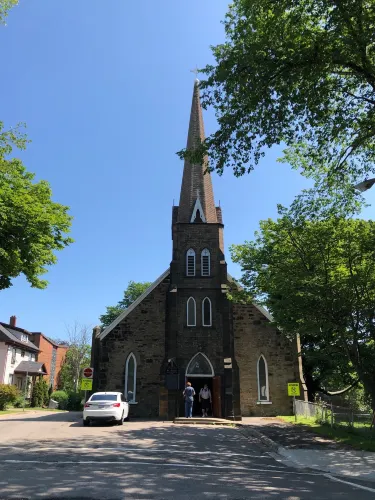 St. George’s Anglican Church and Graveyard
