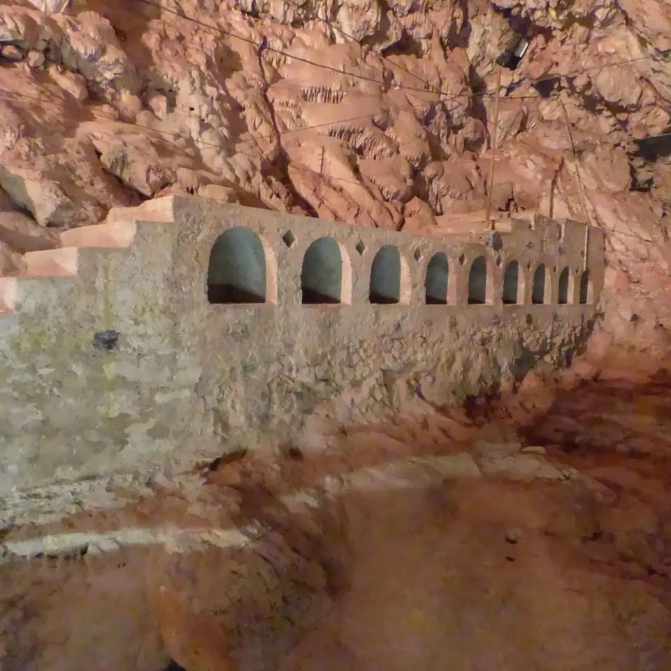 5_Grotte du Lazaret