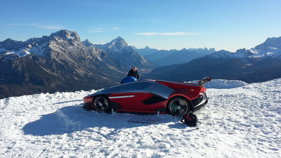 Cable car / Cablecar Tofana - Arrow in the sky