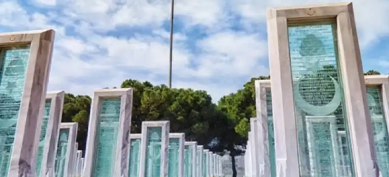 エジェアバトのホテル