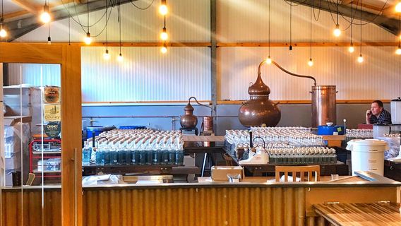 Deerness Distillery and Dashing Deer Kitchen & Bar